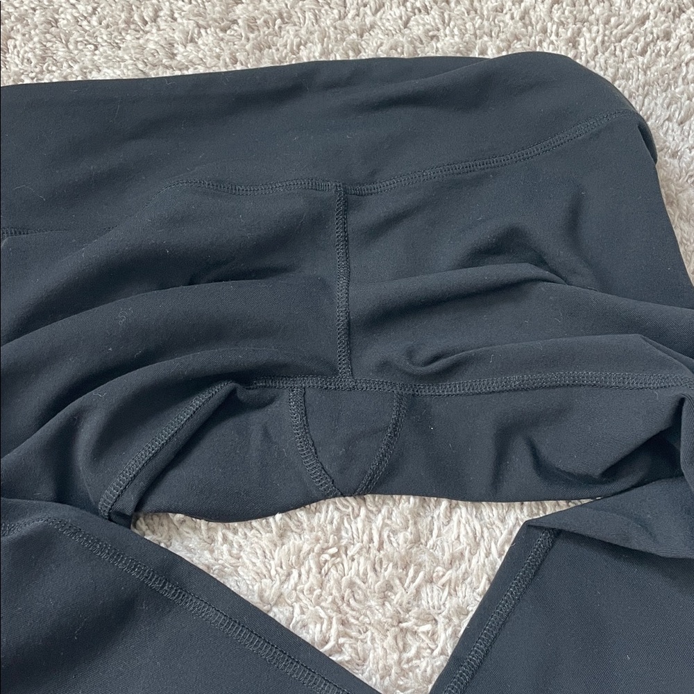 Alo crop leggings - Picture 8 of 8